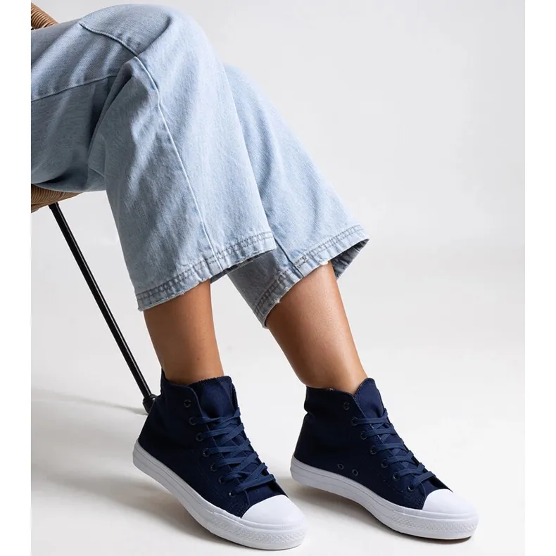 Bez marki Navy blue high-top sneakers by Ghanem