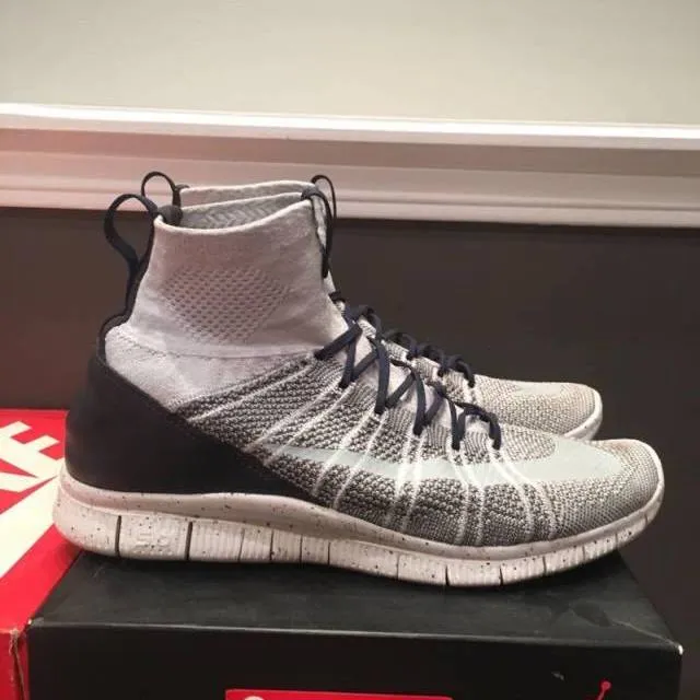 Nike free flyknit mercurial superfly pure platinum