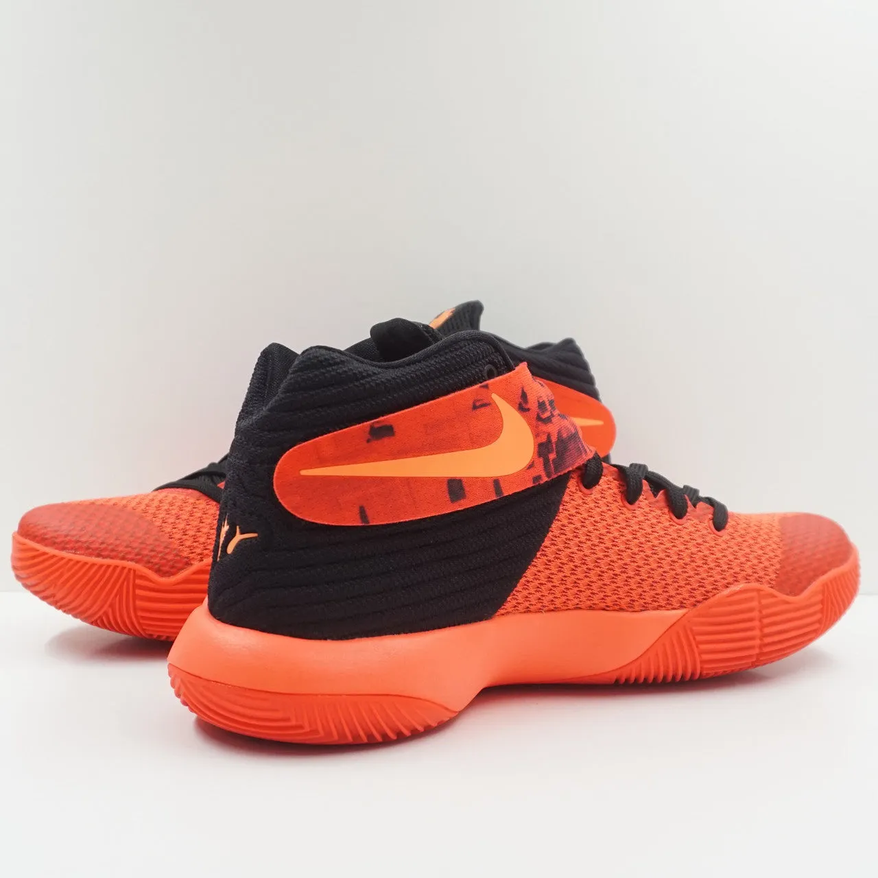 Nike Kyrie 2 Inferno