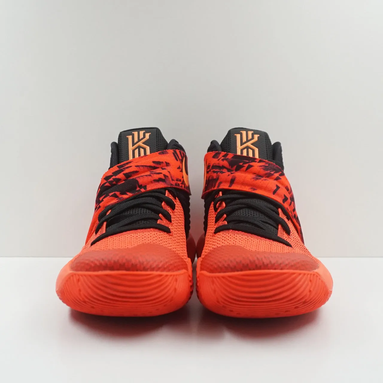 Nike Kyrie 2 Inferno