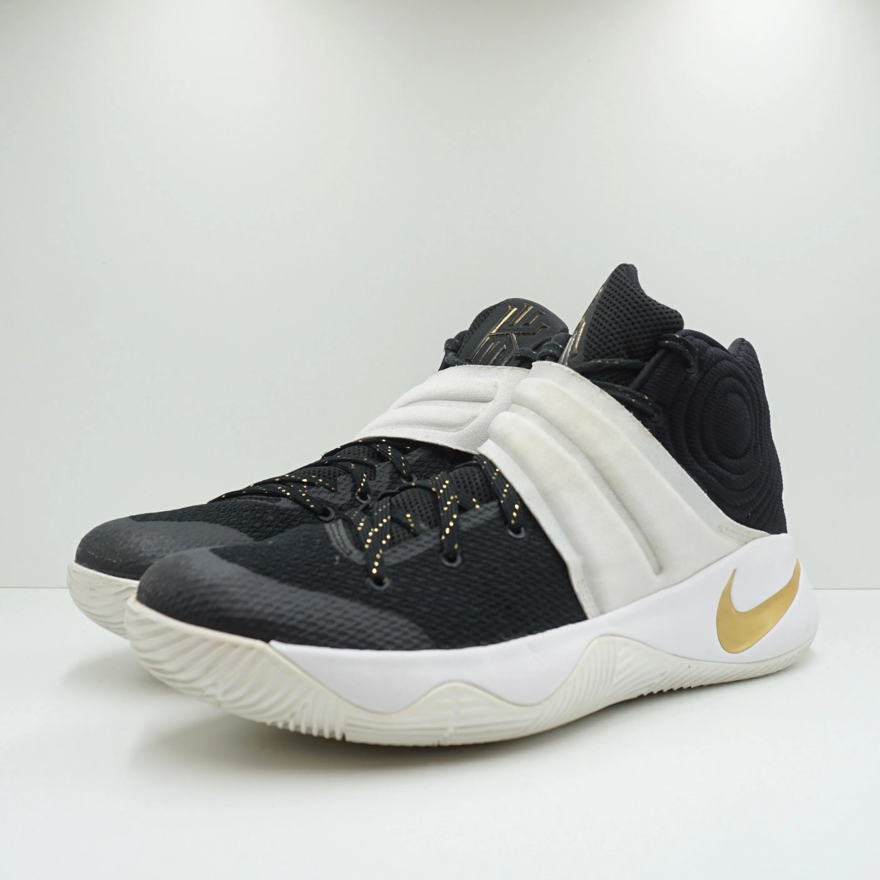 Nike Kyrie 2 (Nike ID)