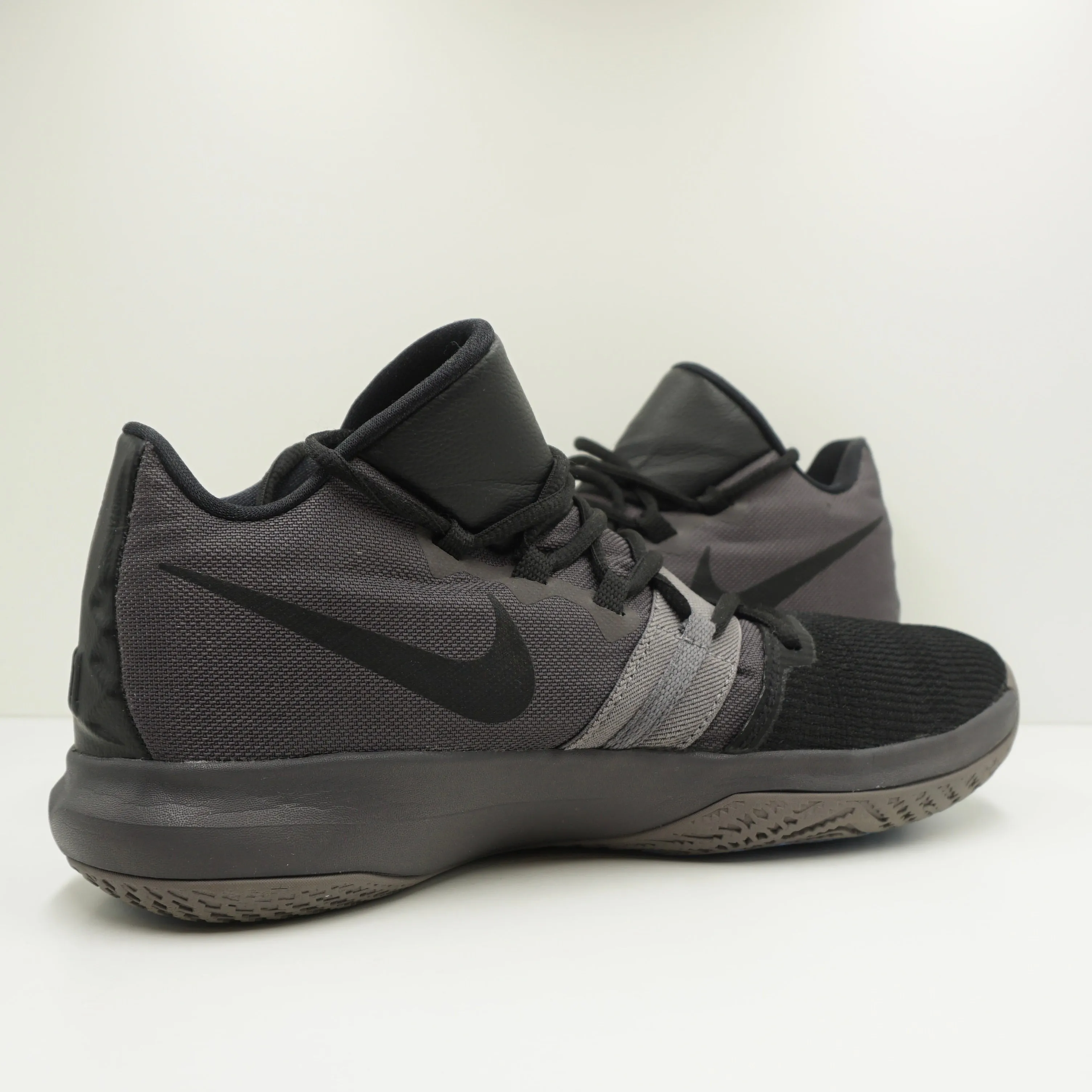 Nike Kyrie Flytrap Black Gunsmoke