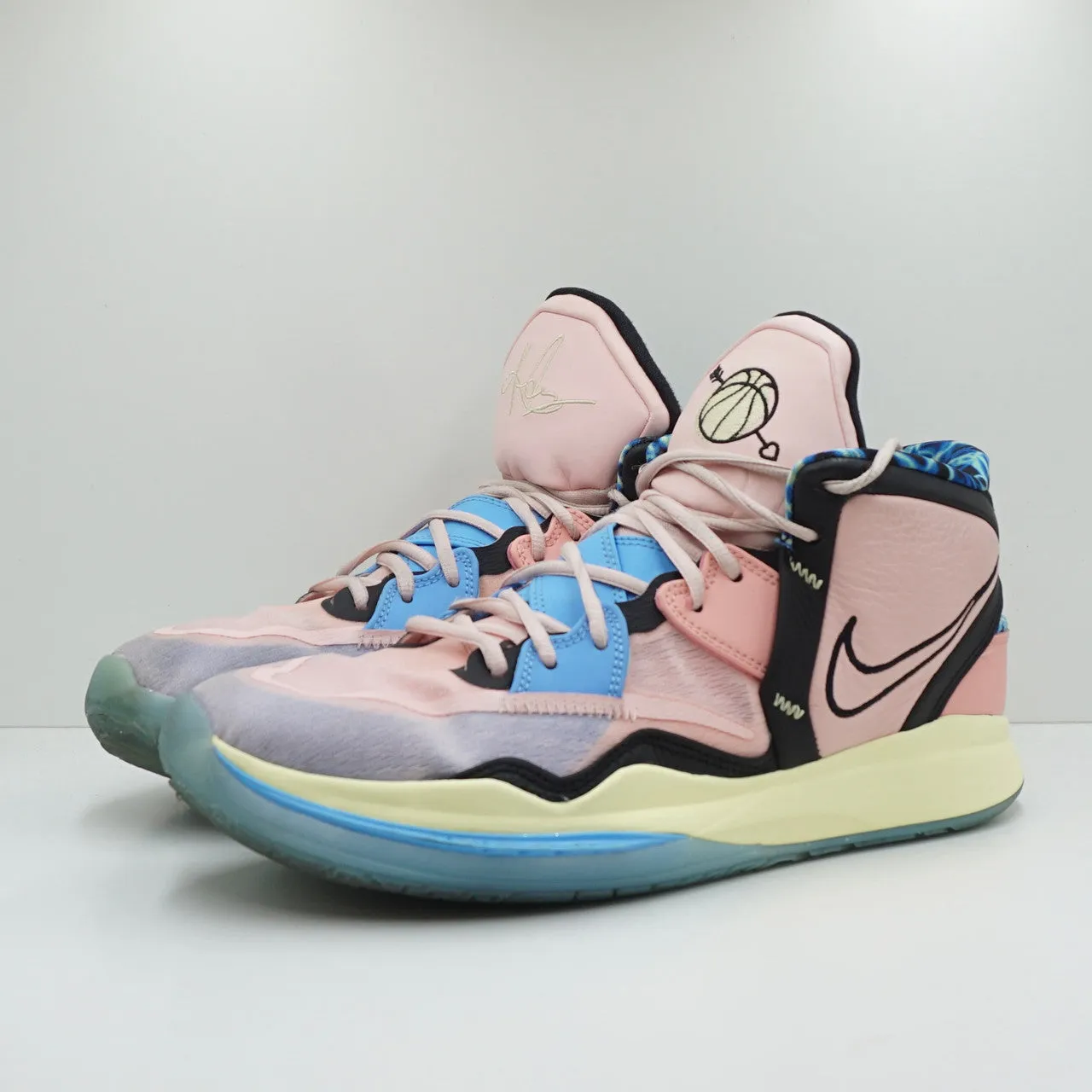 Nike Kyrie Infinity Valentine's Day