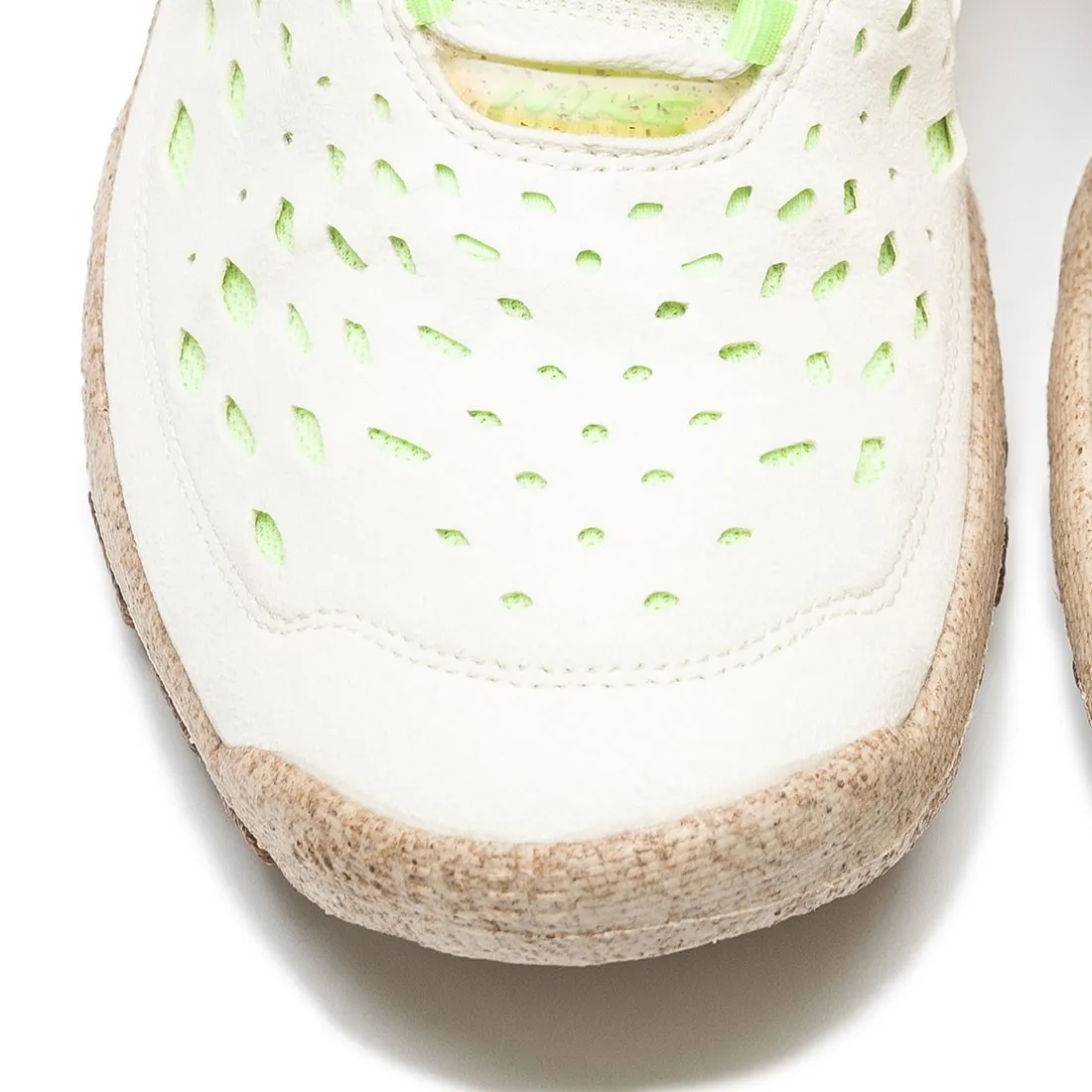 Nike Men Free Run Trail Premium (coconut milk / lime glow-metallic gold)