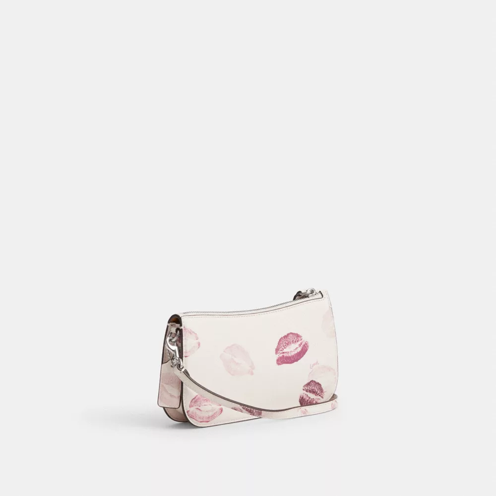 PENN SHOULDER BAG WITH LIP PRINT