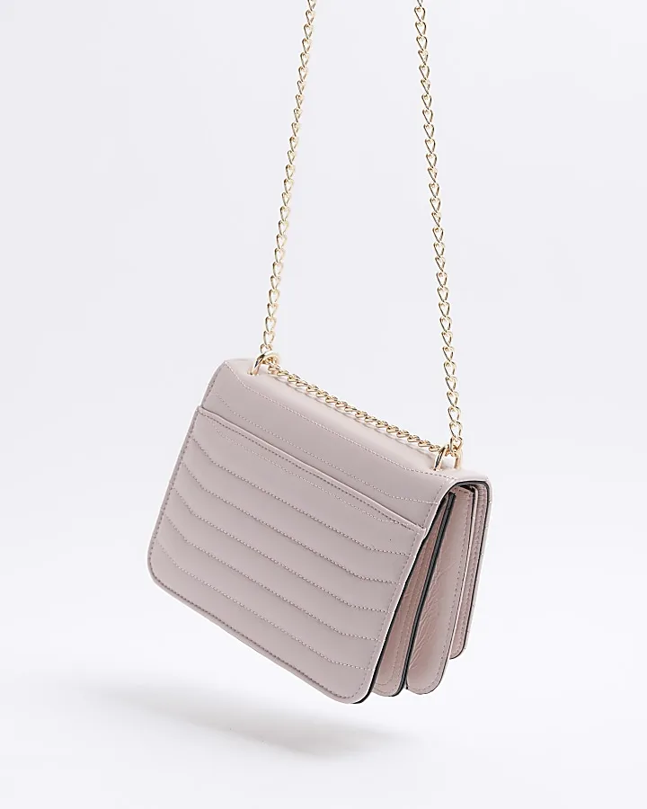 Pink quilted chain strap shoulder bag