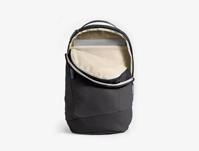 The North Face Women’s Isabella 3.0 Backpack