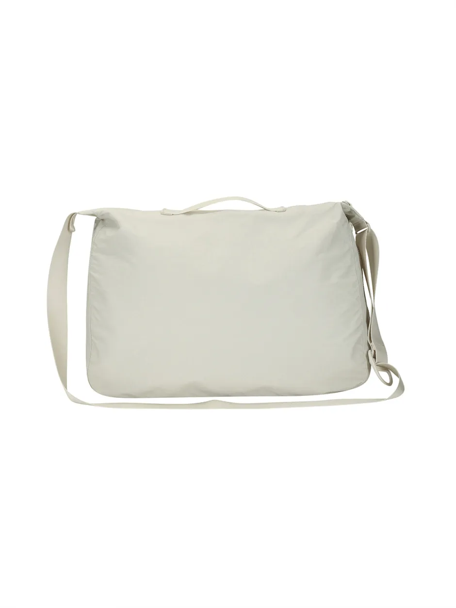 Two Pocket Shoulder Bag D.Ivory