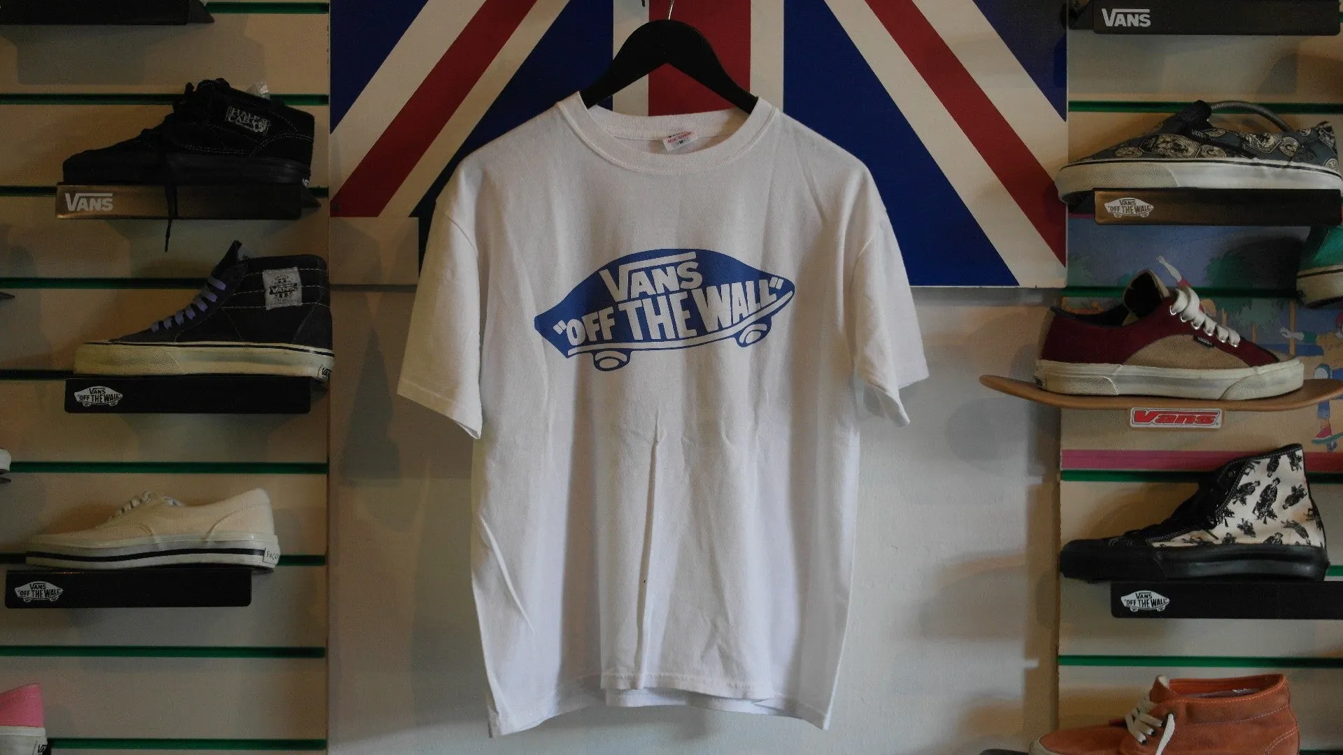 vintage vans #1 t-shirt ~ M